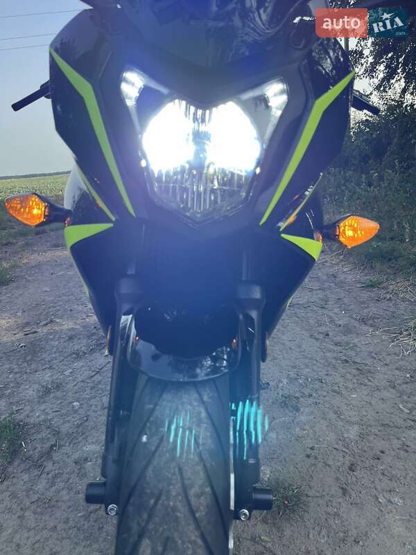 Мотоцикл Спорт-туризм Honda CBR 650F 2014 в Казатине