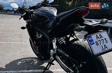 Мотоцикл Спорт-туризм Honda CBR 650F 2015 в 