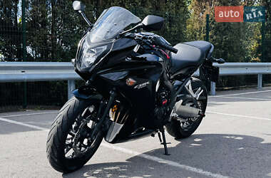 Мотоцикл Спорт-туризм Honda CBR 650F 2015 в 