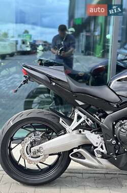 Мотоцикл Спорт-туризм Honda CBR 650F 2014 в 