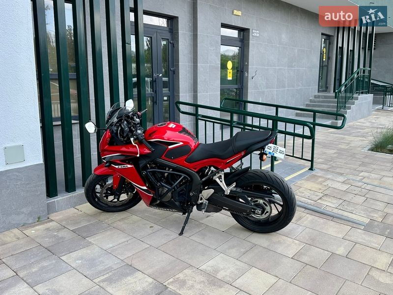Мотоцикл Спорт-туризм Honda CBR 650F 2017 в Киеве фото 13 Мотоцикл Спорт-туризм Honda CBR 650F 2017 в Киеве