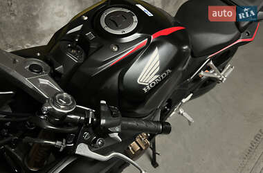 Мотоцикл Спорт-туризм Honda CBR 650R 2019 в 