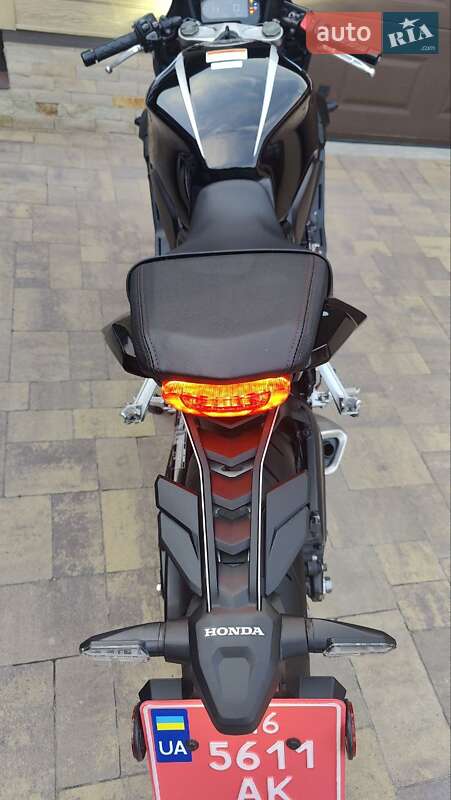 Спортбайк Honda CBR 650R 2021 в Тернополе фото 7 Спортбайк Honda CBR 650R 2021 в Тернополе