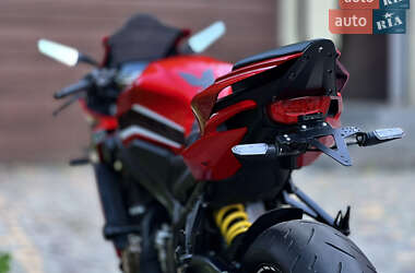 Мотоцикл Спорт-туризм Honda CBR 650R 2021 в 