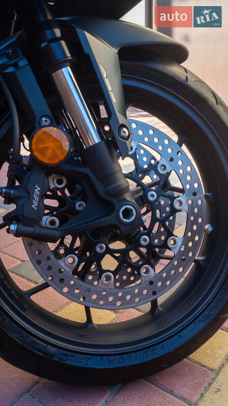 Спортбайк Honda CBR 650R 2024 в Хмельницком фото 12 Спортбайк Honda CBR 650R 2024 в Хмельницком