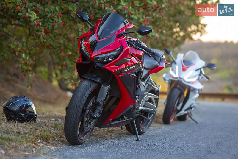 Спортбайк Honda CBR 650R 2023 в Днепре