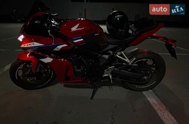 Спортбайк Honda CBR 650R 2024 в Полтаве