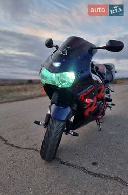 Спортбайк Honda CBR 900RR 1995 в Миколаєві
