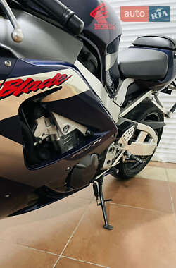 Спортбайк Honda CBR 929RR 2002 в 