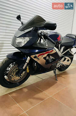 Спортбайк Honda CBR 929RR 2002 в 