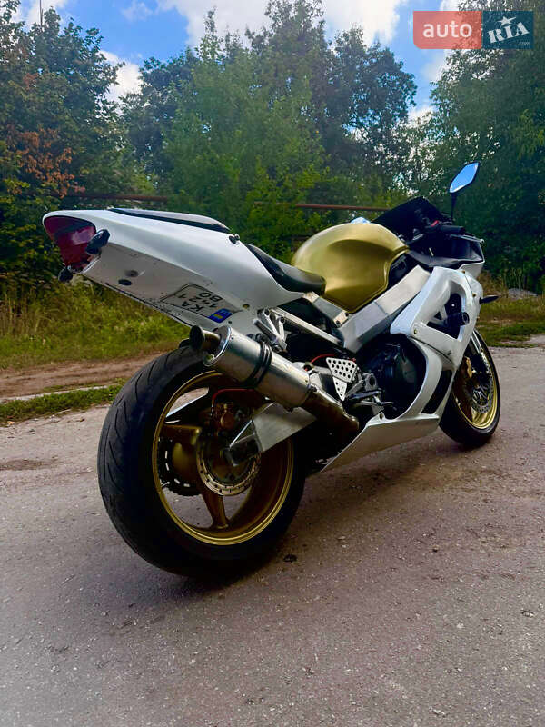 Спортбайк Honda CBR 929RR 2001 в Вільнянську фото 11 Спортбайк Honda CBR 929RR 2001 в Вільнянську