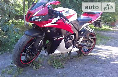 Спортбайк Honda CBR 2009 в Луцке