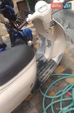 Мопеди Honda Chaly CF50 1997 в Ямполі
