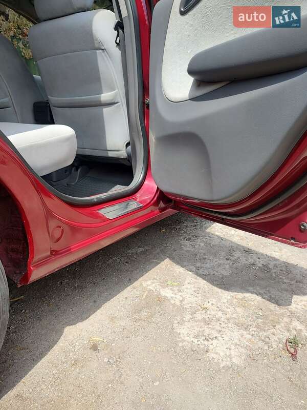 Седан Honda City 2006 в Кривому Розі