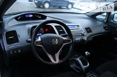 Седан Honda Civic 2008 в Киеве