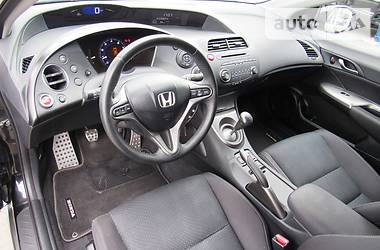 Хэтчбек Honda Civic 2010 в Киеве