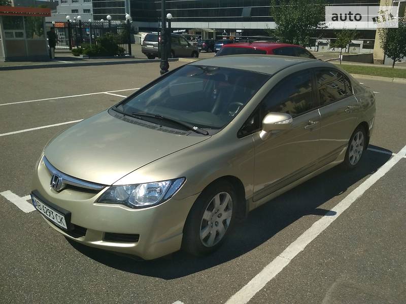 Седан Honda Civic 2007 в Киеве