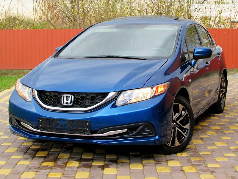 Седан Honda Civic 2015 в Ивано-Франковске