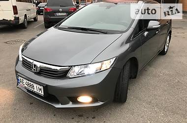 Седан Honda Civic 2012 в Днепре