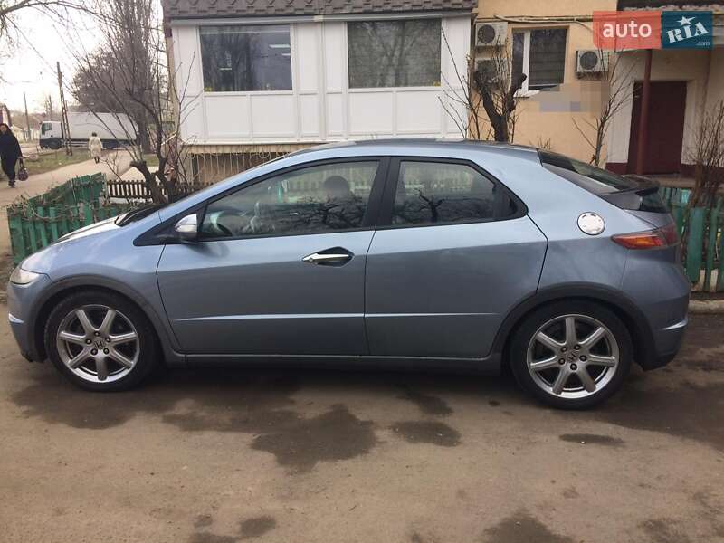 Хетчбек Honda Civic 2007 в Миколаєві