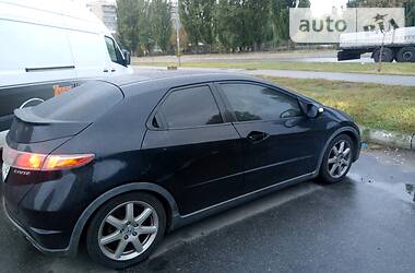 Хэтчбек Honda Civic 2008 в Киеве