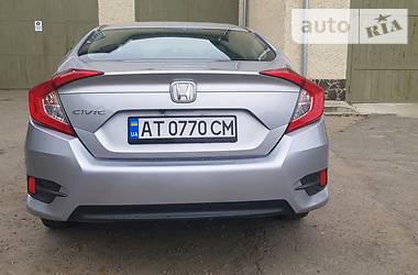 Седан Honda Civic 2017 в Ивано-Франковске