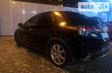 Хэтчбек Honda Civic 2008 в Киеве