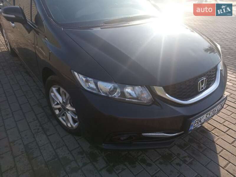 Седан Honda Civic 2013 в Радивилове