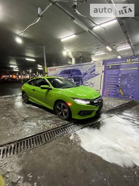 Купе Honda Civic 2017 в 