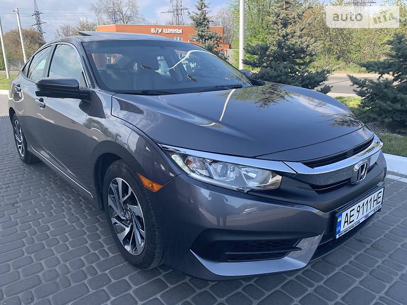 Седан Honda Civic 2016 в 