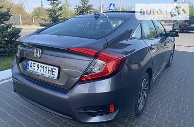 Седан Honda Civic 2016 в 