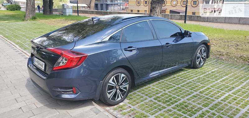 Седан Honda Civic 2016 в Києві