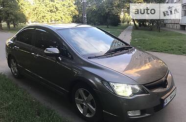 Седан Honda Civic 2006 в Кривом Роге