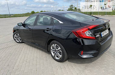 Седан Honda Civic 2016 в Виннице