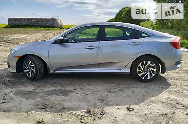 Седан Honda Civic 2016 в 