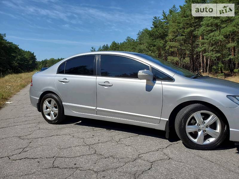 Седан Honda Civic 2008 в Кременчуці