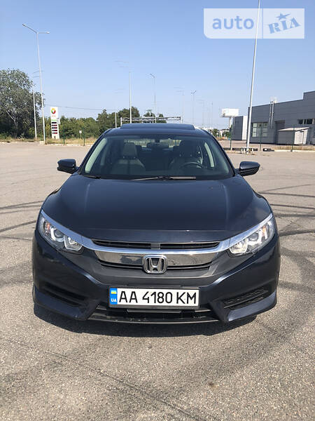 Седан Honda Civic 2016 в Києві