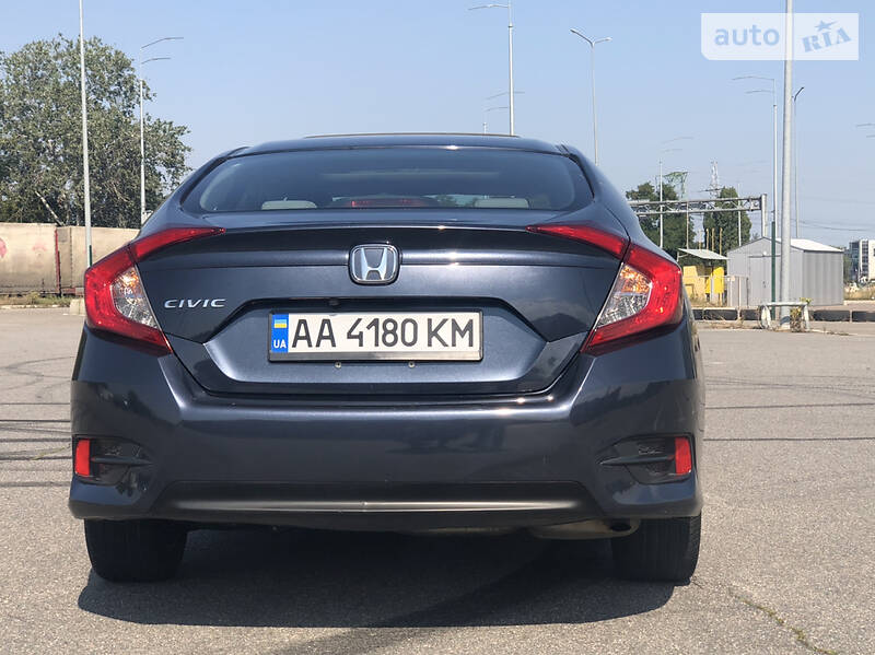 Седан Honda Civic 2016 в Києві