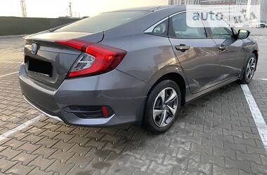 Седан Honda Civic 2019 в Киеве