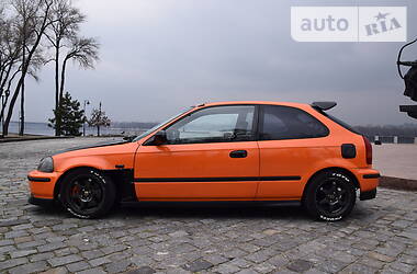 Хэтчбек Honda Civic 1996 в 