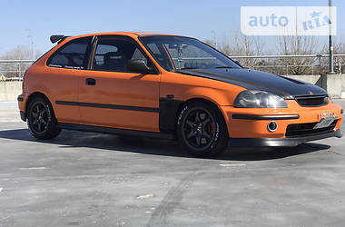 Хэтчбек Honda Civic 1996 в 