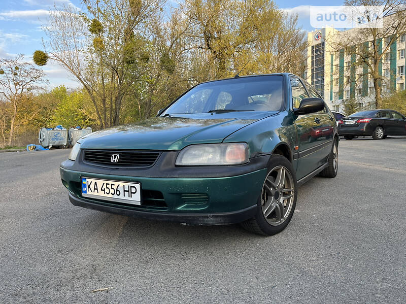 Лифтбек Honda Civic 1995 в Киеве