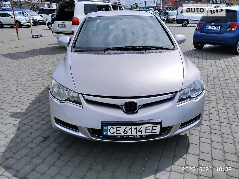 Седан Honda Civic 2007 в Черновцах