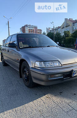 Седан Honda Civic 1991 в Івано-Франківську