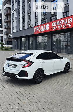 Хетчбек Honda Civic 2017 в Києві