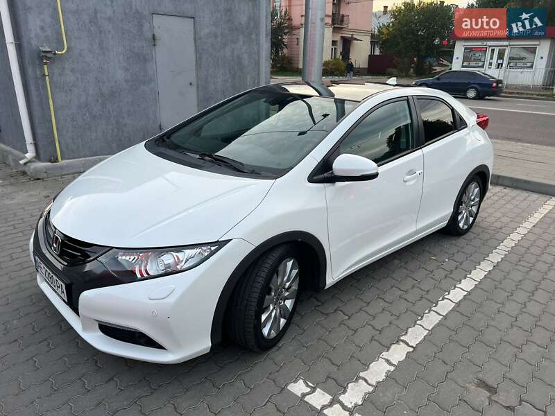 Хэтчбек Honda Civic 2013 в Львове