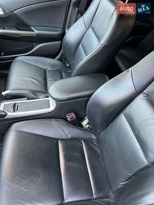 Хетчбек Honda Civic 2013 в Львові