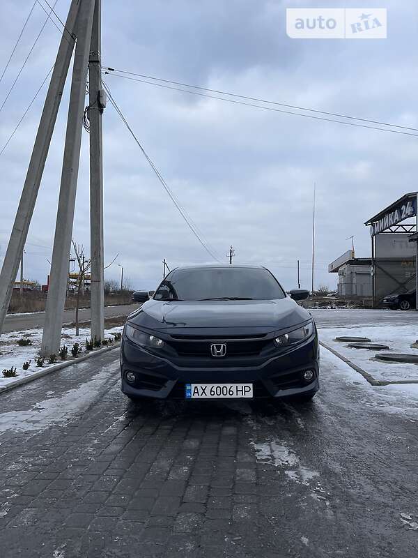 Седан Honda Civic 2016 в Харькове