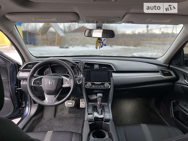 Седан Honda Civic 2016 в Харькове
