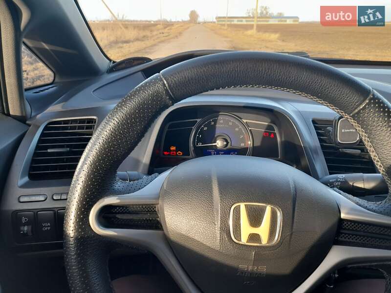 Седан Honda Civic 2008 в Козелеці